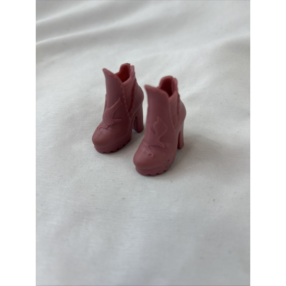Disney Descendants 3 Audrey Pink Boots Booties Shoes Doll Size
